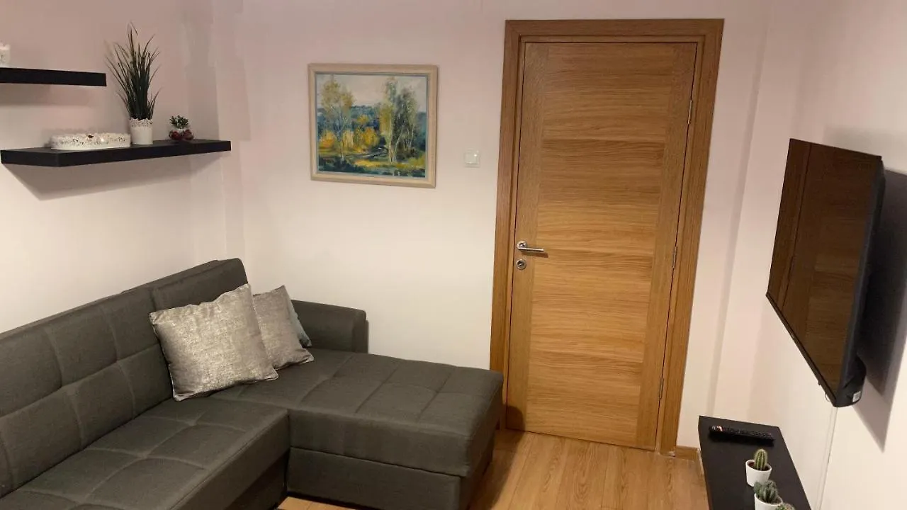 Apartament Luxury Furnished Apartment, Near The Center Gallery 55 Salonic
